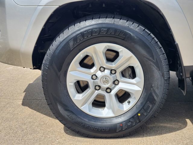 Used 2024 Toyota 4Runner SR5 Premium AWD/4WD image 8