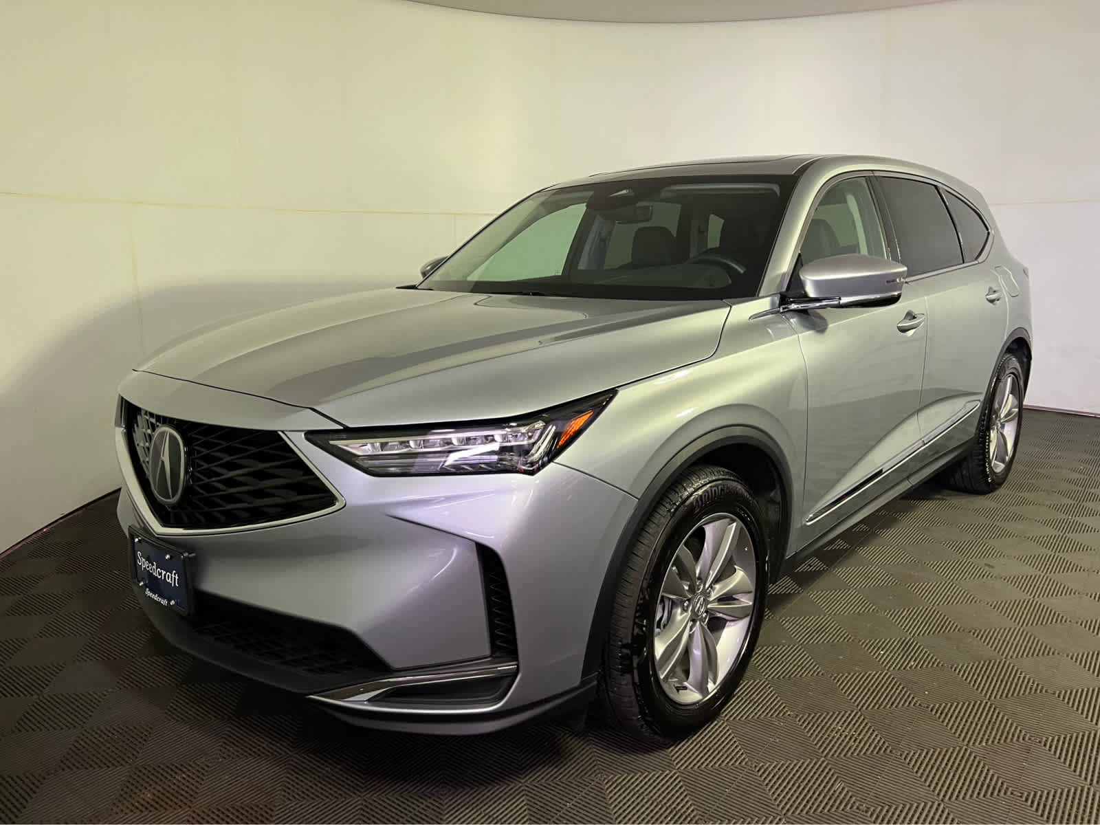 Used 2026 Acura MDX SH-AWD image 3