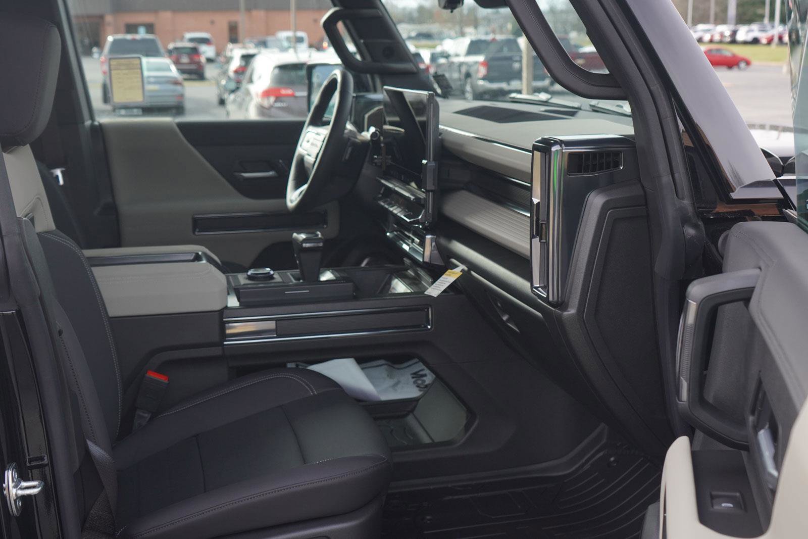 New 2026 GMC Hummer EV 4x4 Crew Cab image 32