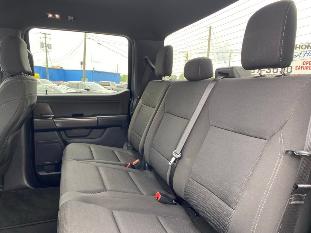 Used 2024 Ford F150 XLT w/ XLT Black Appearance Package AWD/4WD image 15