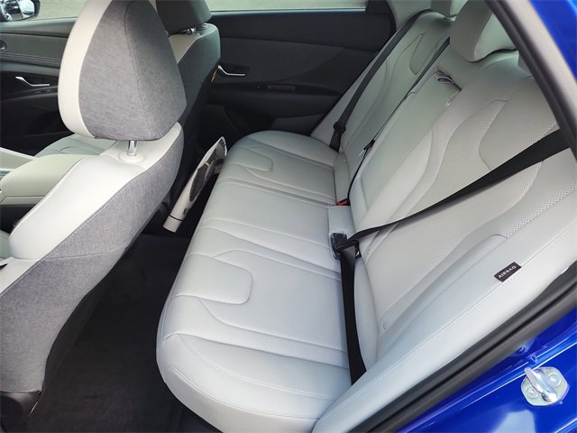 New 2025 Hyundai Elantra Limited image 13