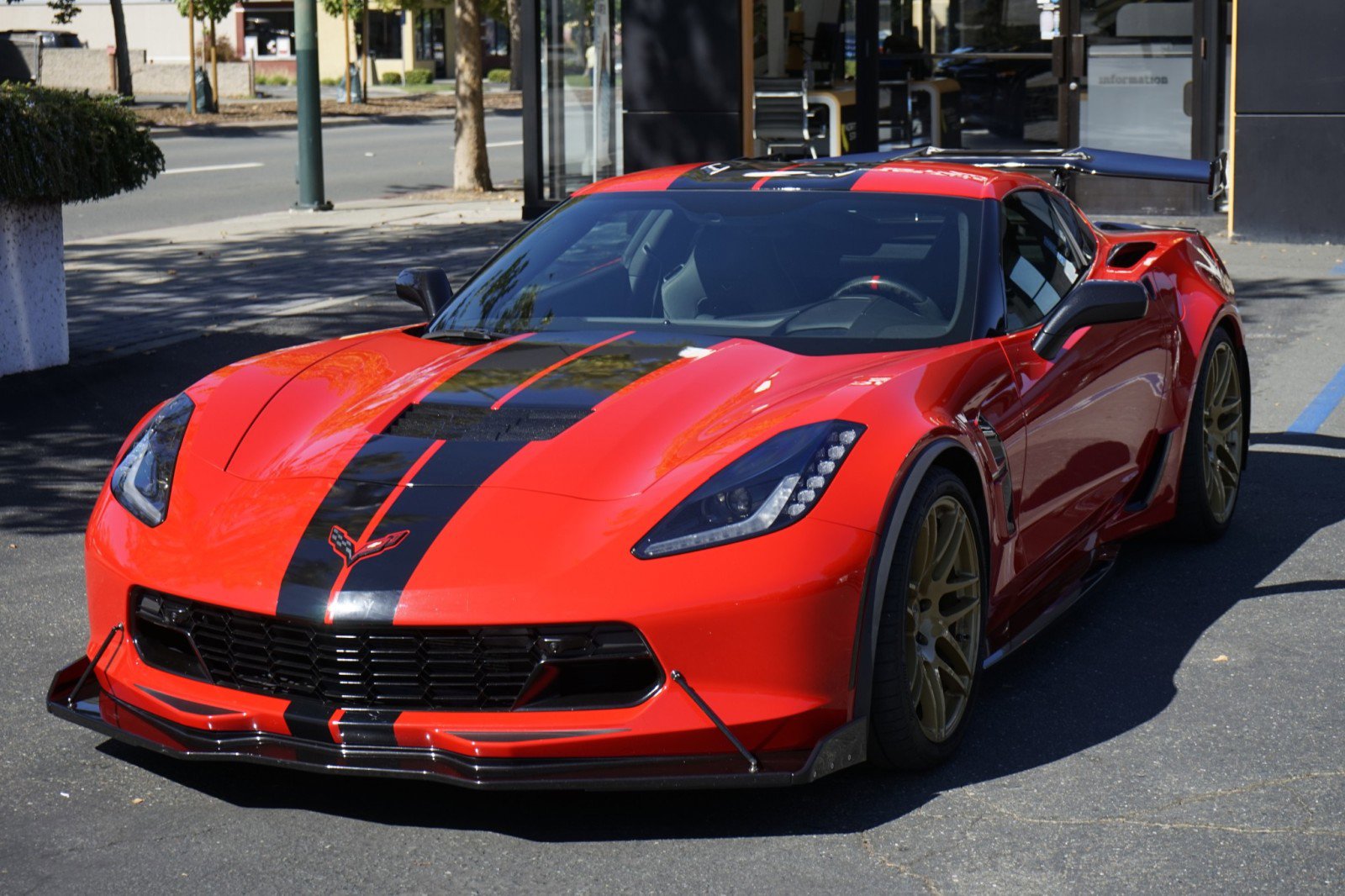 Used 2018 Chevrolet Corvette Grand Sport image 4