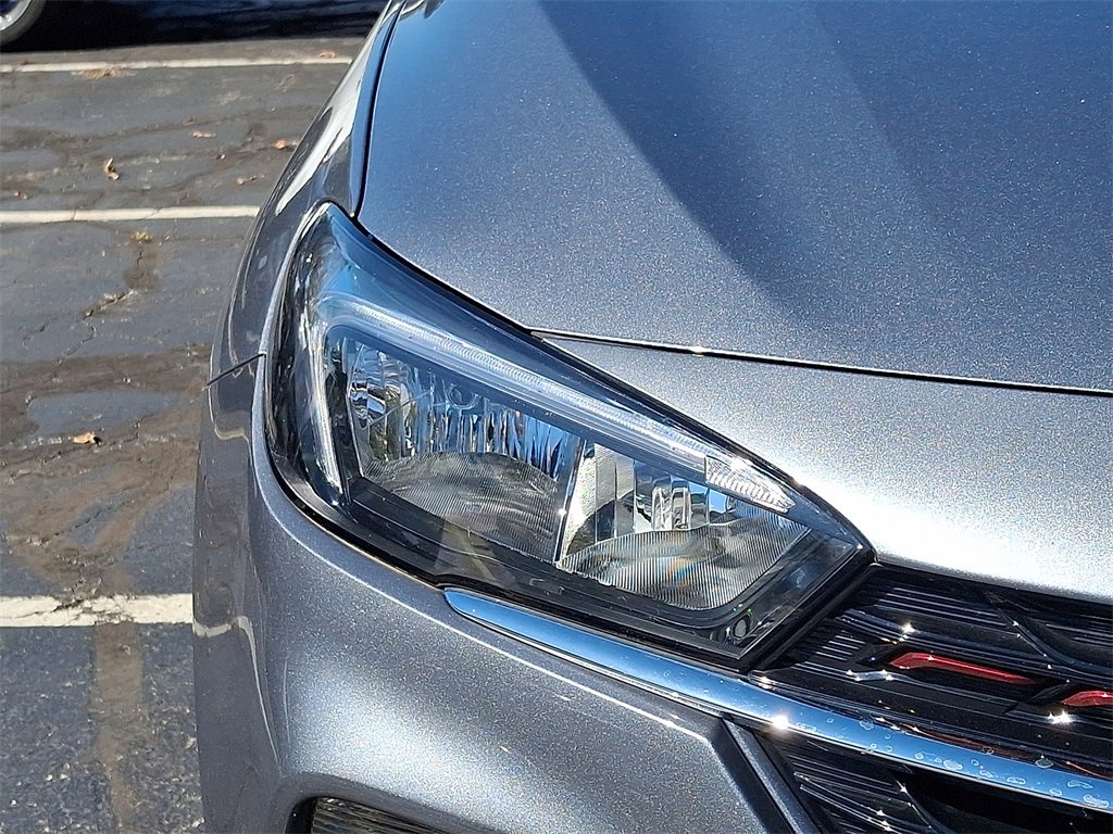 Used 2022 Buick Encore GX Select w/ Sport Touring Package image 20