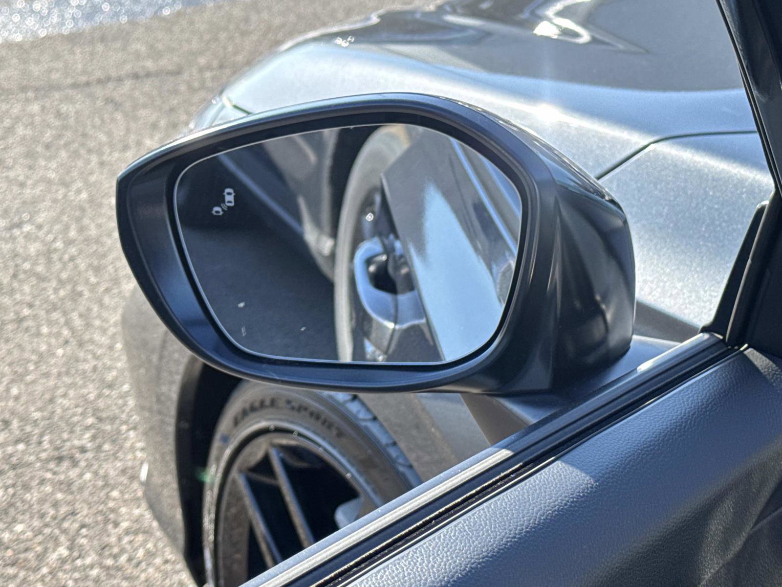 Used 2025 Honda Civic Sport image 17