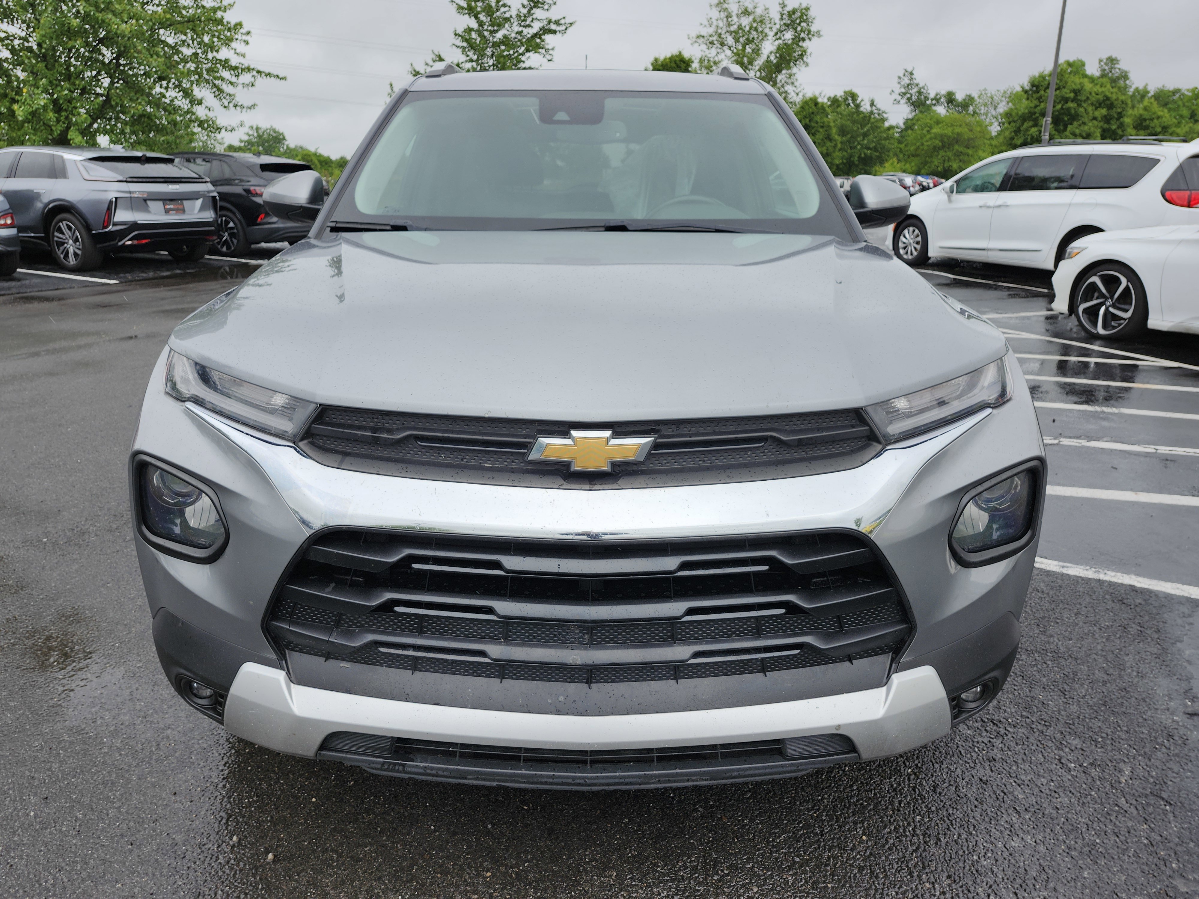 Used 2023 Chevrolet TrailBlazer LT w/ Sun and Liftgate Package AWD/4WD image 11