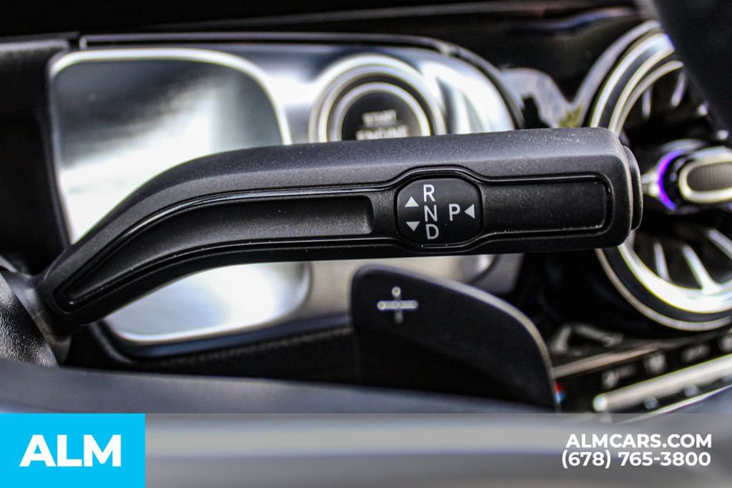 Used 2022 Mercedes-Benz GLB 250 4MATIC w/ Premium Package Lite image 31
