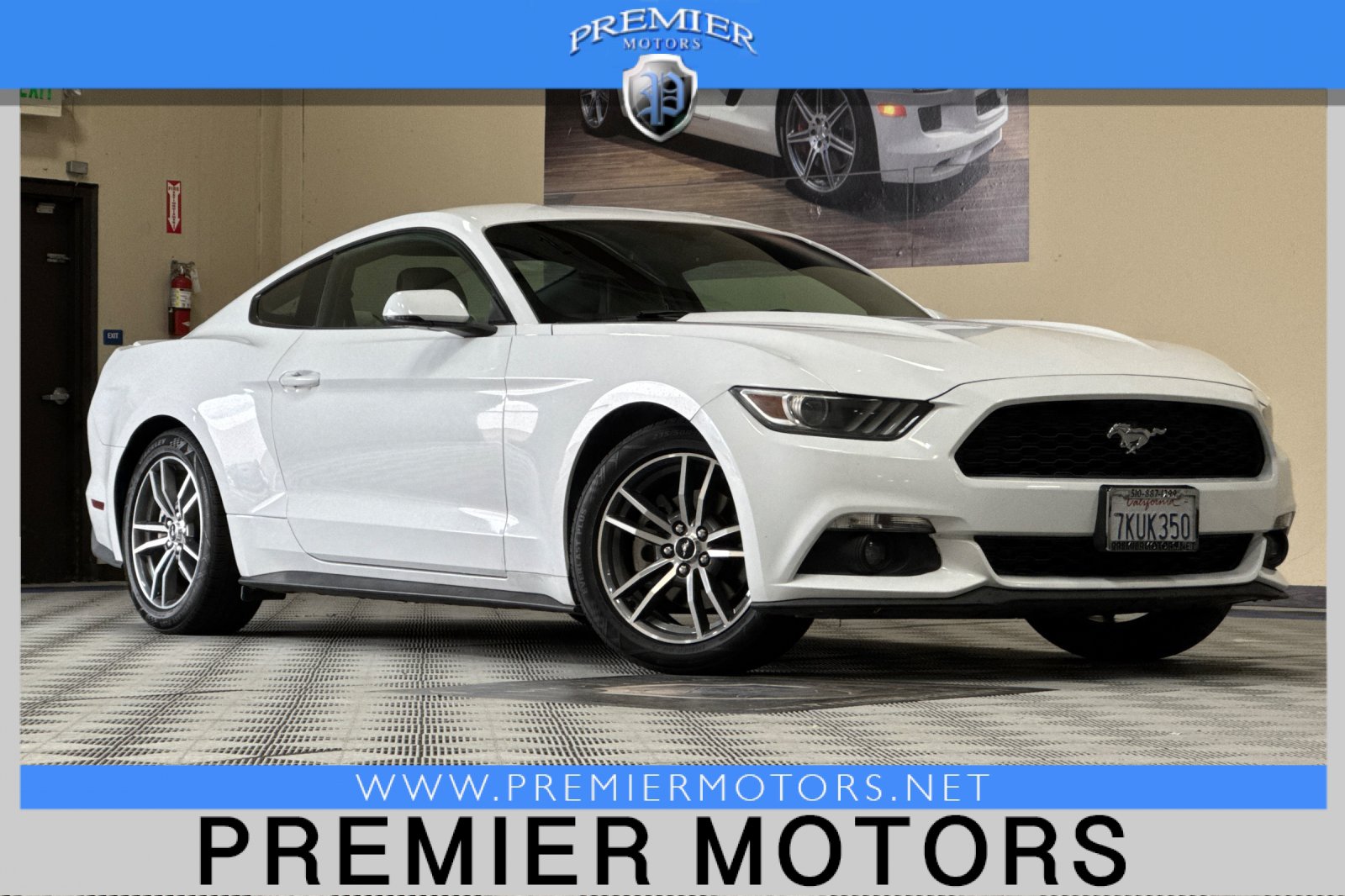 Used 2015 Ford Mustang Premium RWD image 1