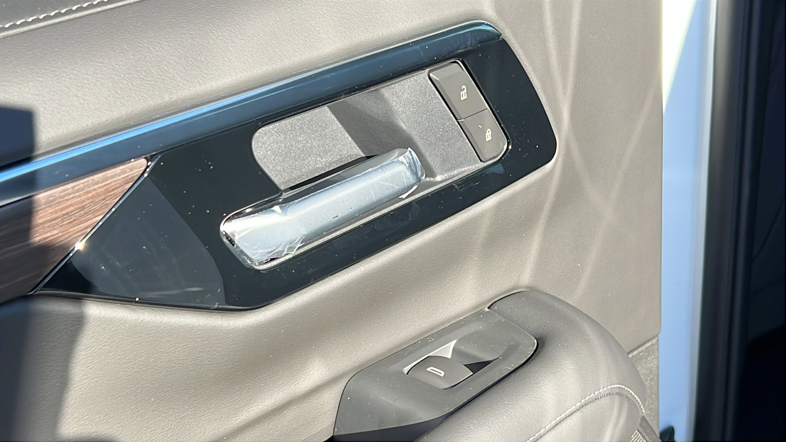 New 2026 Chevrolet Tahoe LS image 14