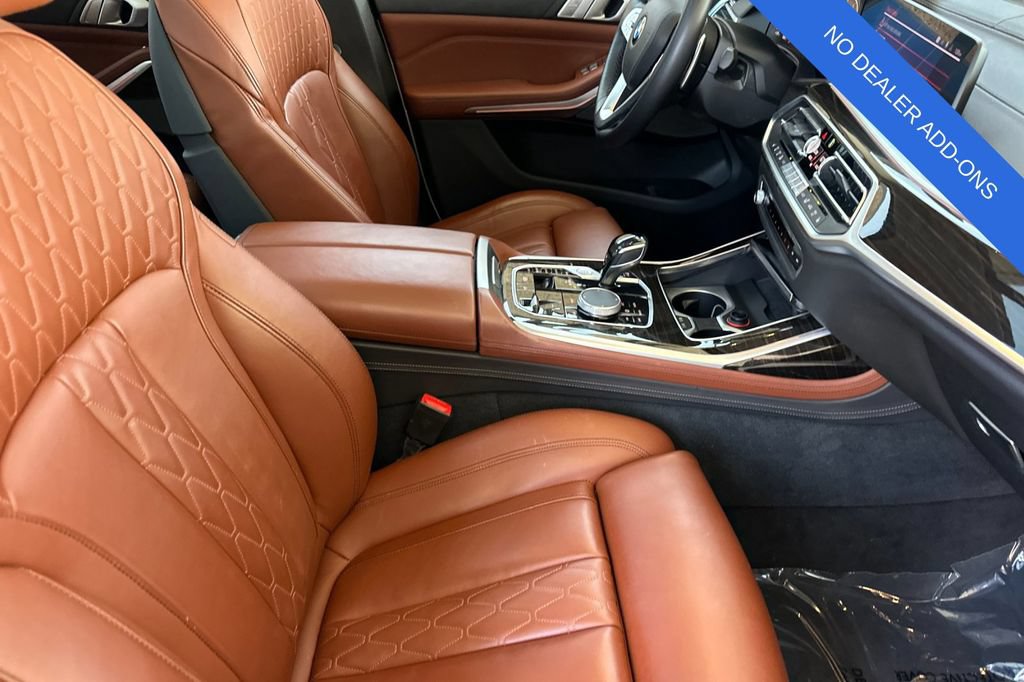 Used 2019 BMW X7 xDrive50i w/ Premium Package AWD/4WD image 18