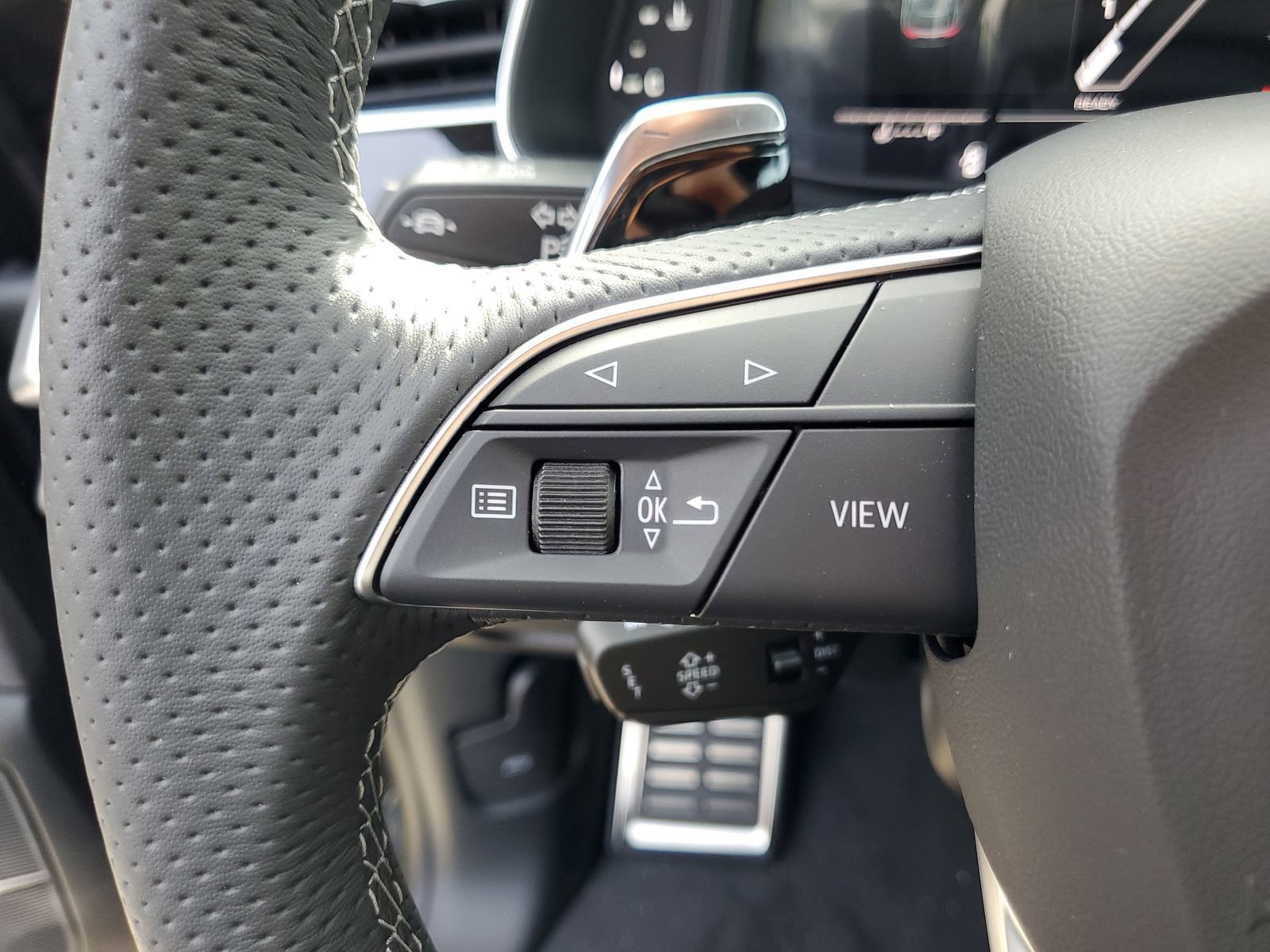 New 2026 Audi RS Q8 performance AWD/4WD image 24