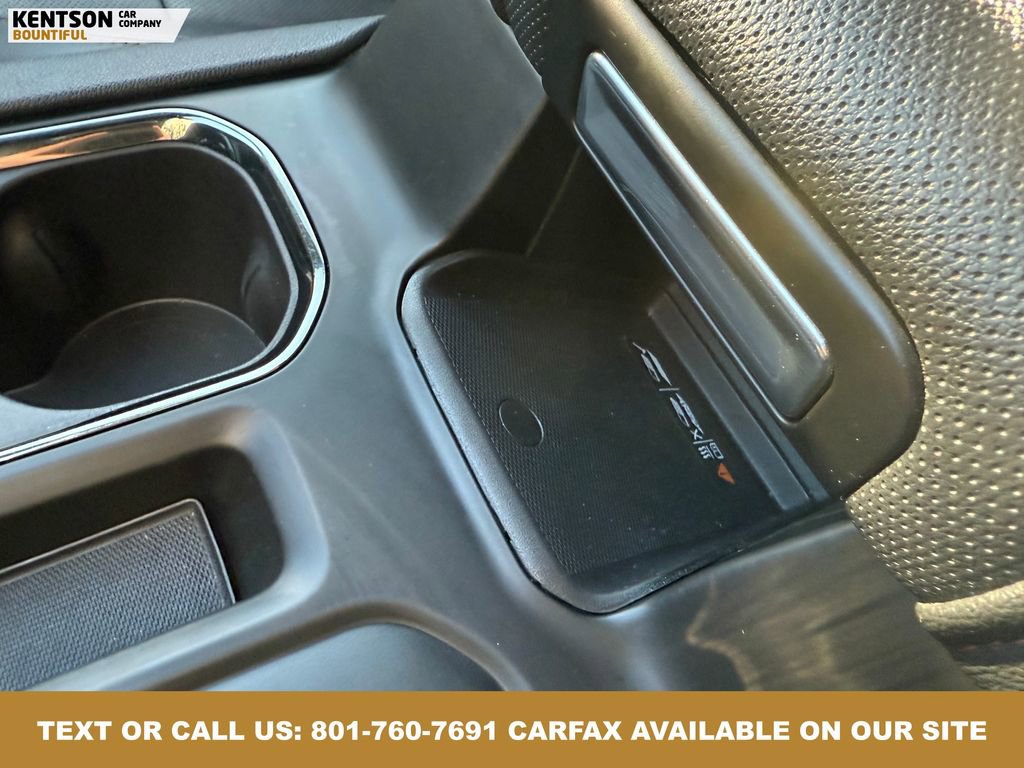 Used 2023 GMC Sierra 1500 AT4 w/ Technology Package image 30