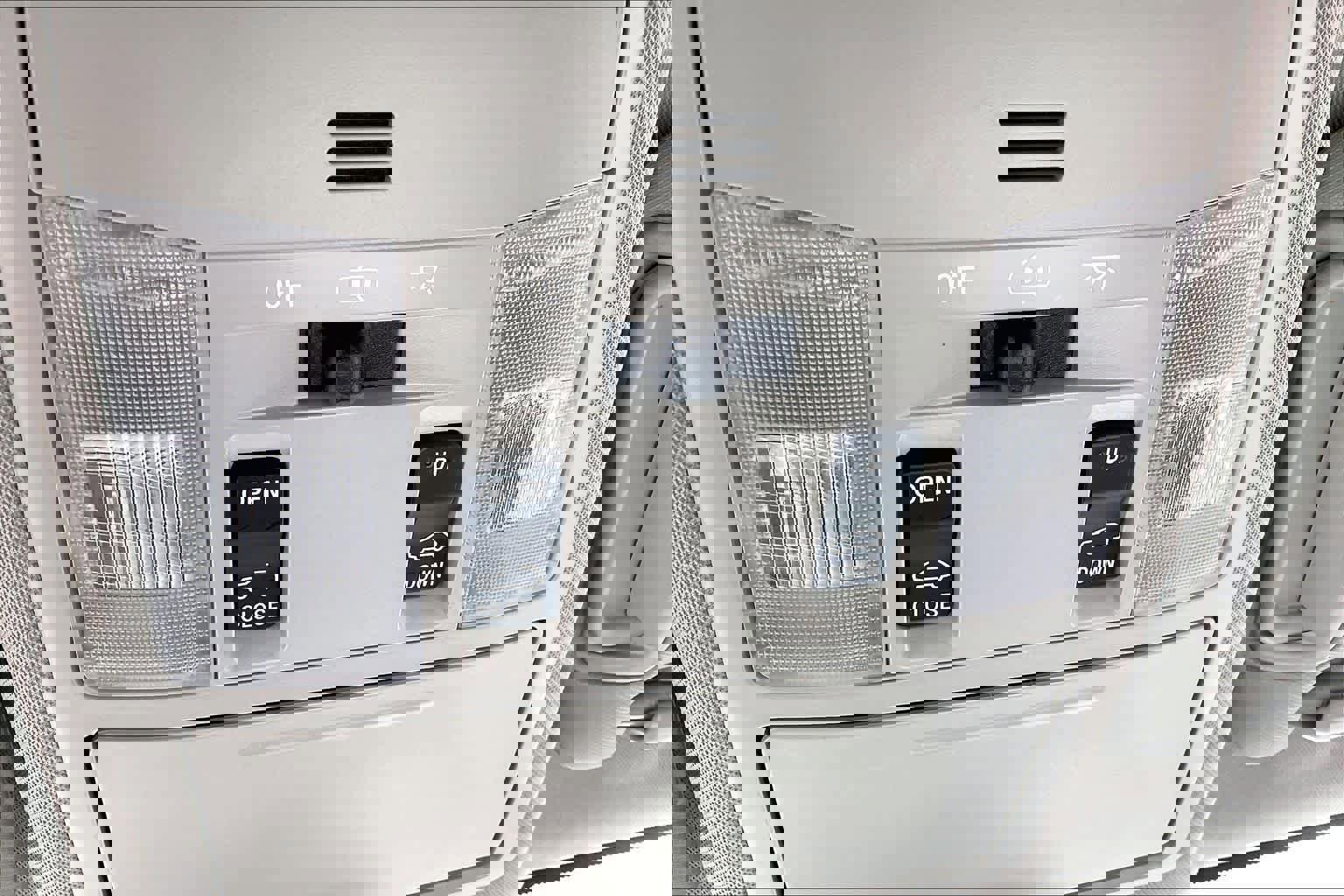 Used 2018 Toyota RAV4 Limited image 33