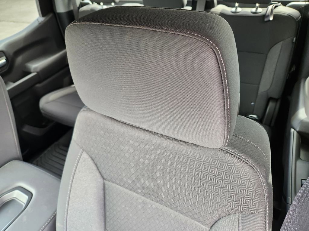 Used 2025 Chevrolet Silverado 1500 Custom w/ Rally Edition AWD/4WD image 17