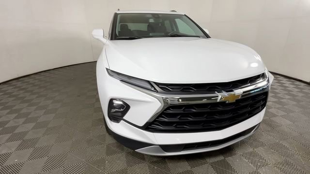 Used 2023 Chevrolet Blazer LT w/ Convenience Package FWD image 11
