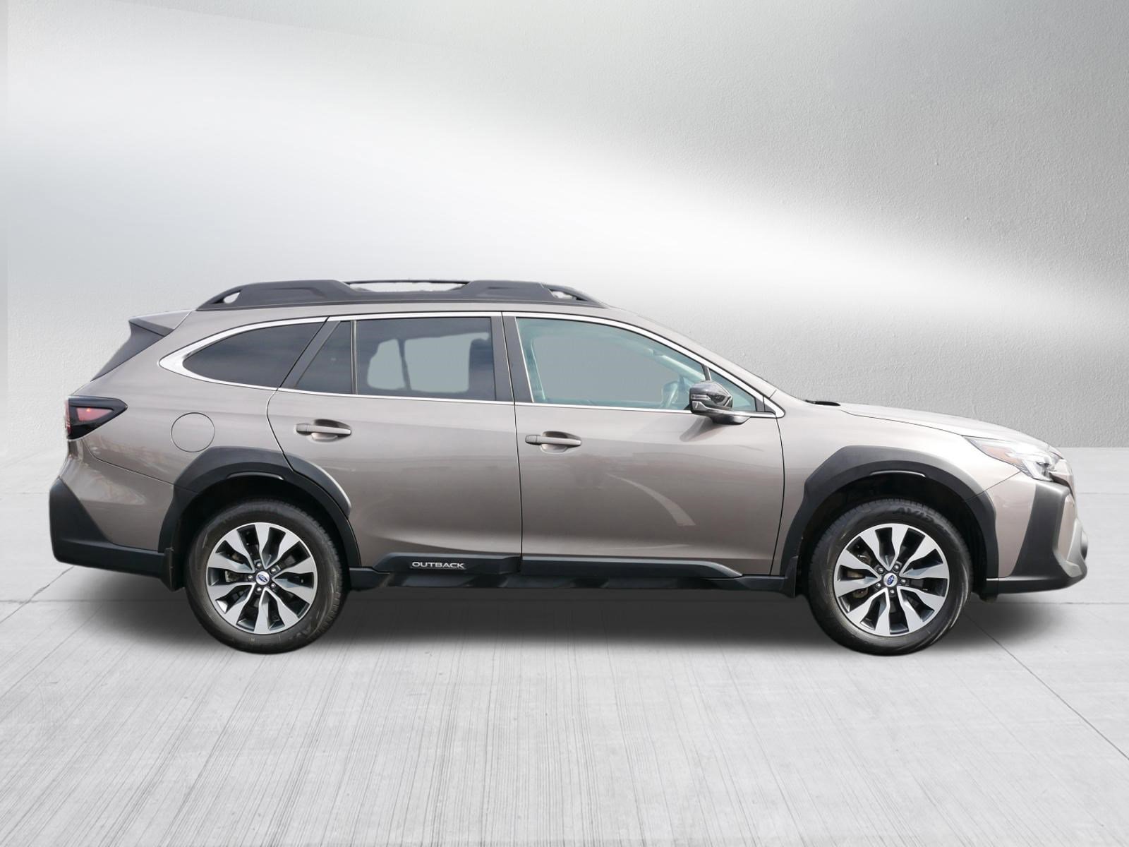 Certified 2023 Subaru Outback Limited image 8