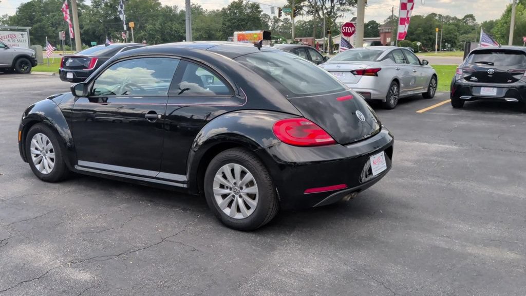Used 2014 Volkswagen Beetle 2.5 FWD image 6