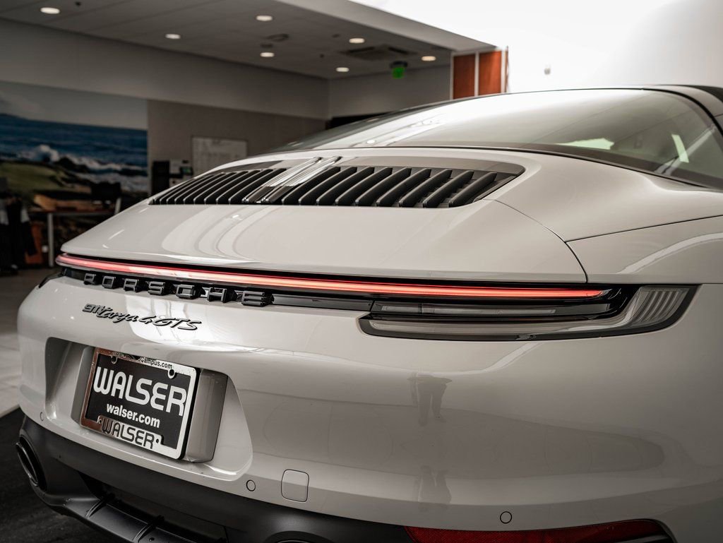 Certified 2022 Porsche 911 Targa 4 GTS image 24