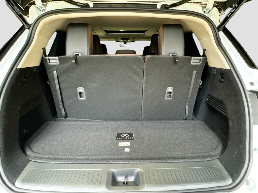 Certified 2026 INFINITI QX60 Luxe w/ Cargo Package FWD image 29