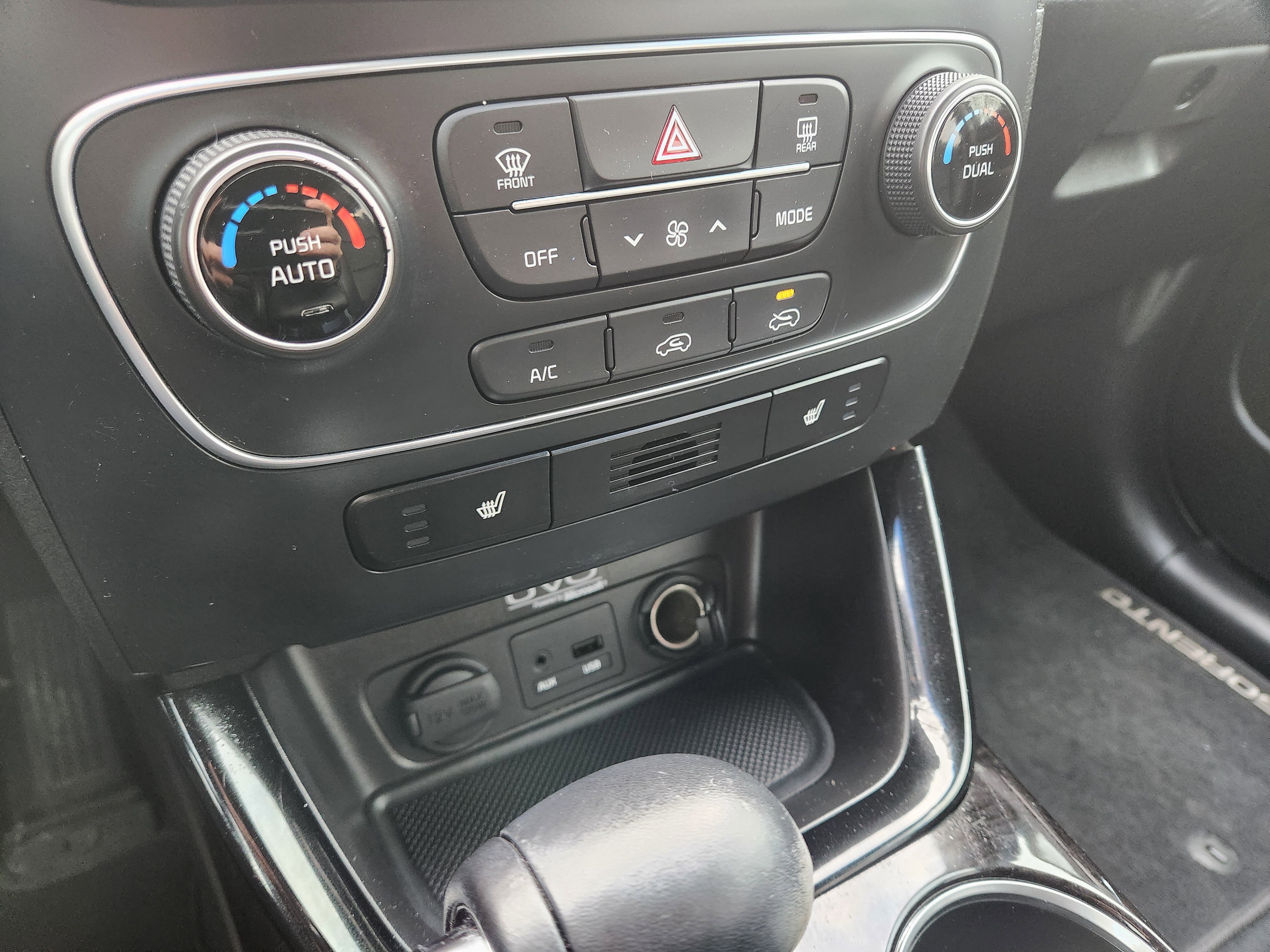 Used 2015 Kia Sorento EX image 23