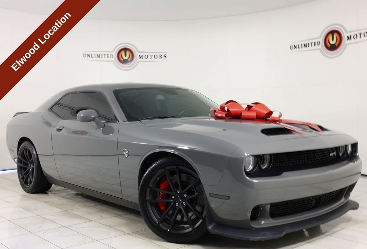 Used 2023 Dodge Challenger SRT Hellcat w/ Driver Convenience Group RWD image 1
