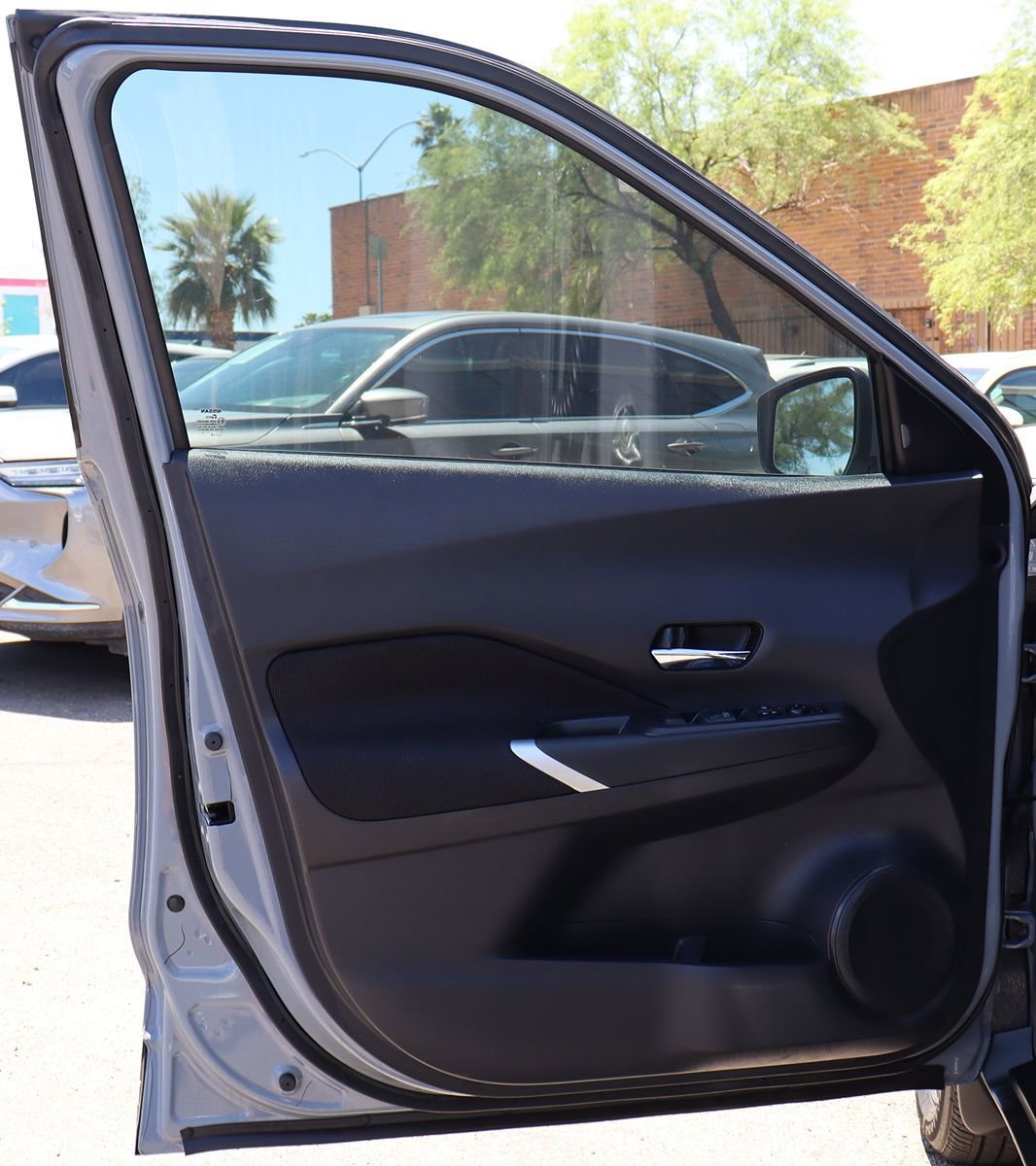 Used 2023 Nissan Kicks SV w/ Exterior Package FWD image 36