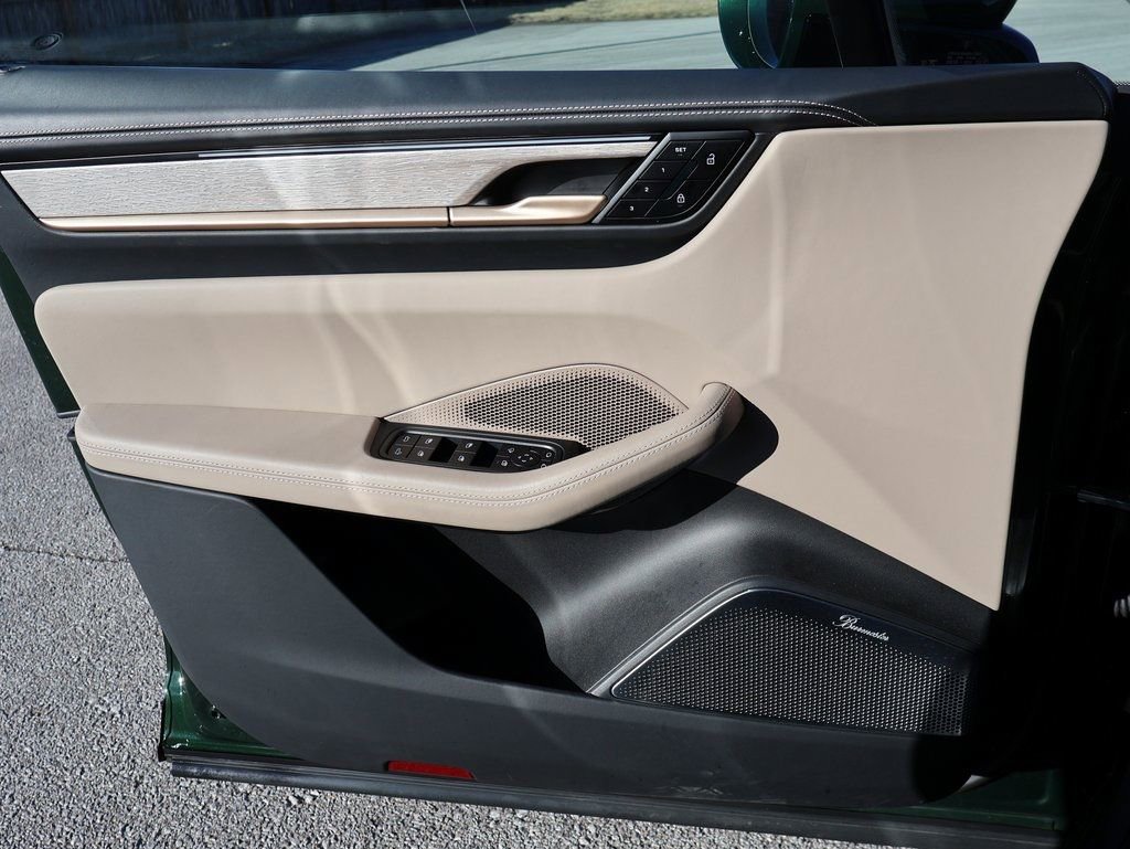 Certified 2024 Porsche Macan Turbo Electric image 36