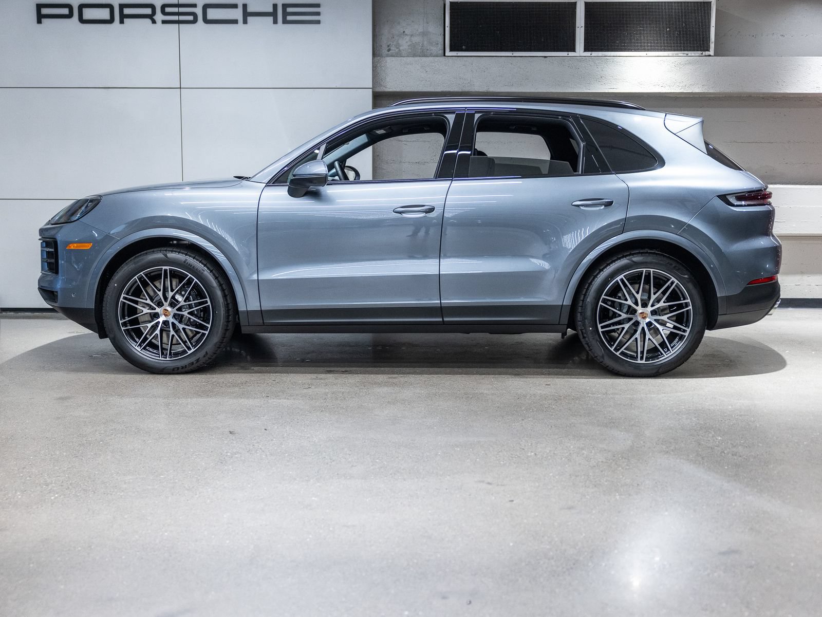 New 2026 Porsche Cayenne S AWD/4WD image 23