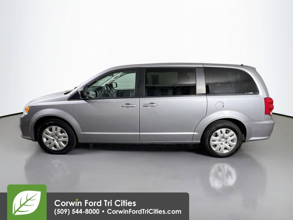 Used 2018 Dodge Grand Caravan SE image 6