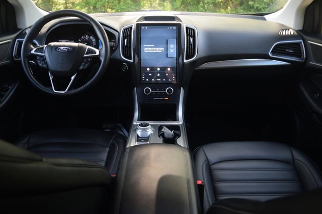 Used 2022 Ford Edge SEL w/ Convenience Package AWD/4WD image 8