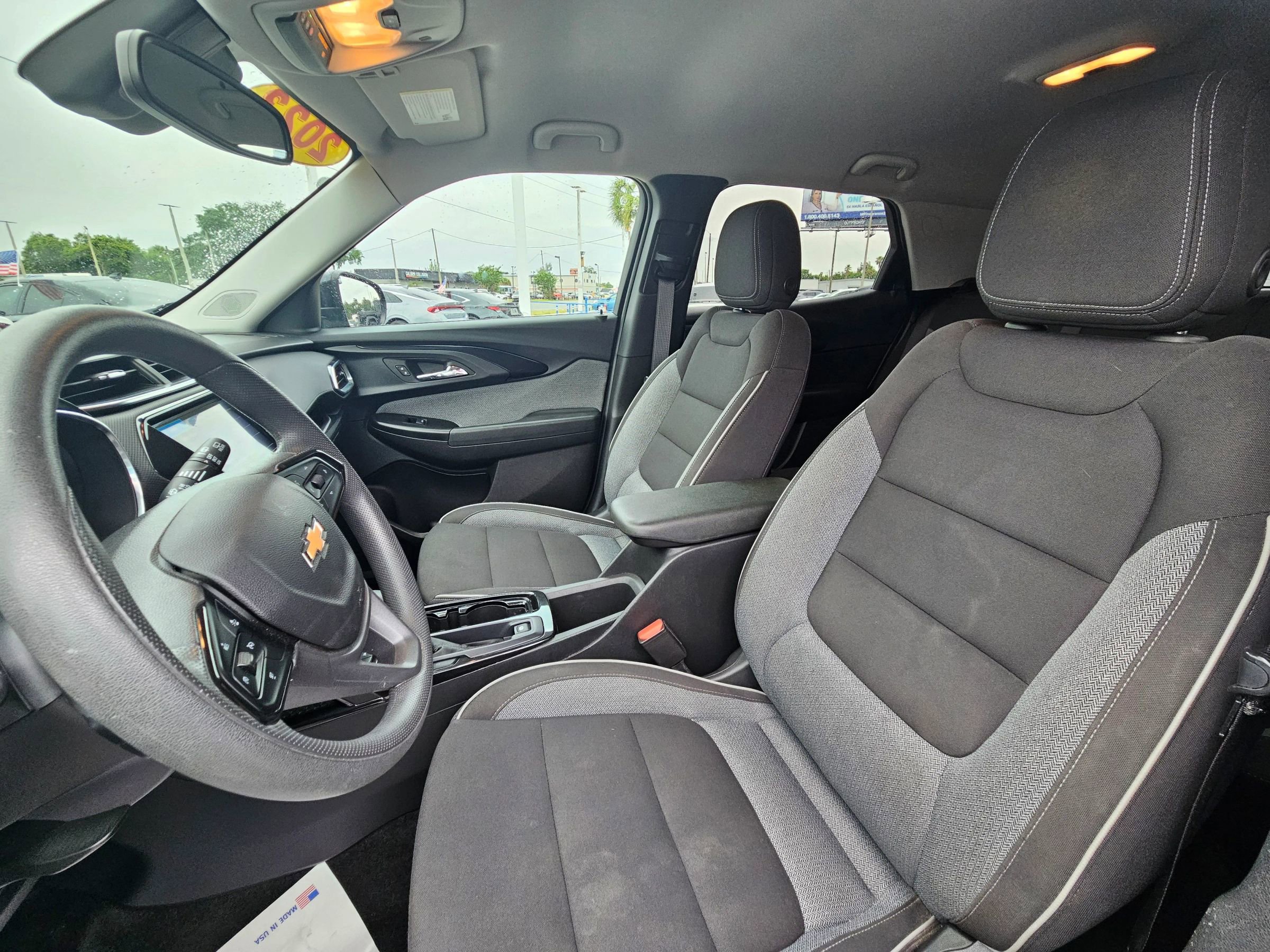 Used 2023 Chevrolet TrailBlazer LT w/ Convenience Package FWD image 17
