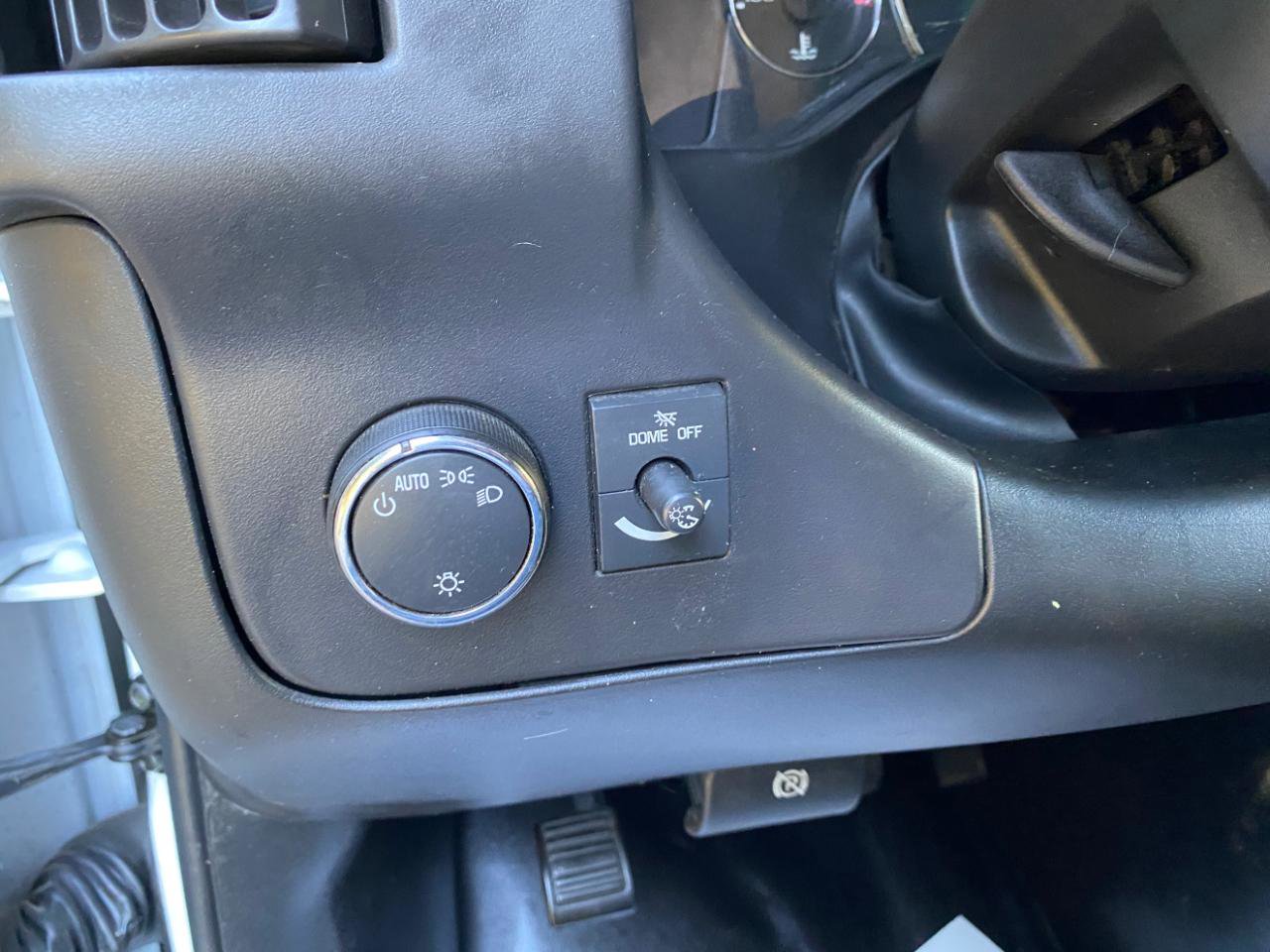 Used 2017 Chevrolet Express 3500 Extended image 46