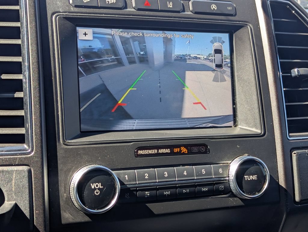 Used 2019 Ford Expedition Limited w/ Equipment Group 301A AWD/4WD image 19