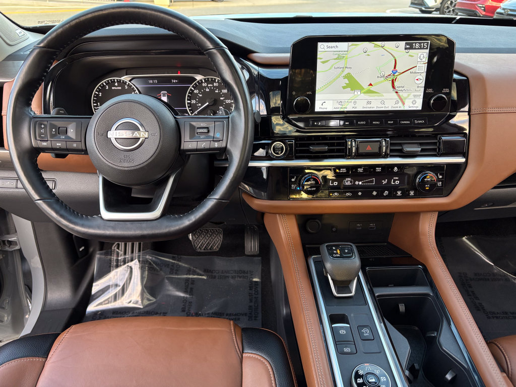Used 2022 Nissan Pathfinder Platinum w/ Cargo Package AWD/4WD image 24