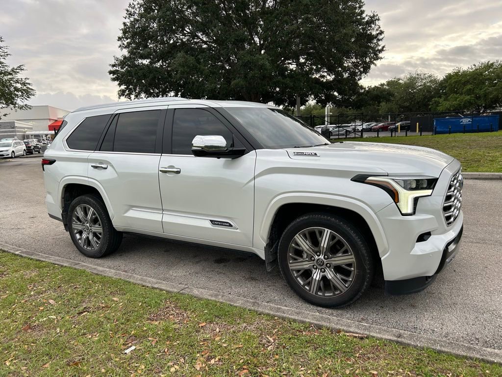 Used 2024 Toyota Sequoia Capstone image 7