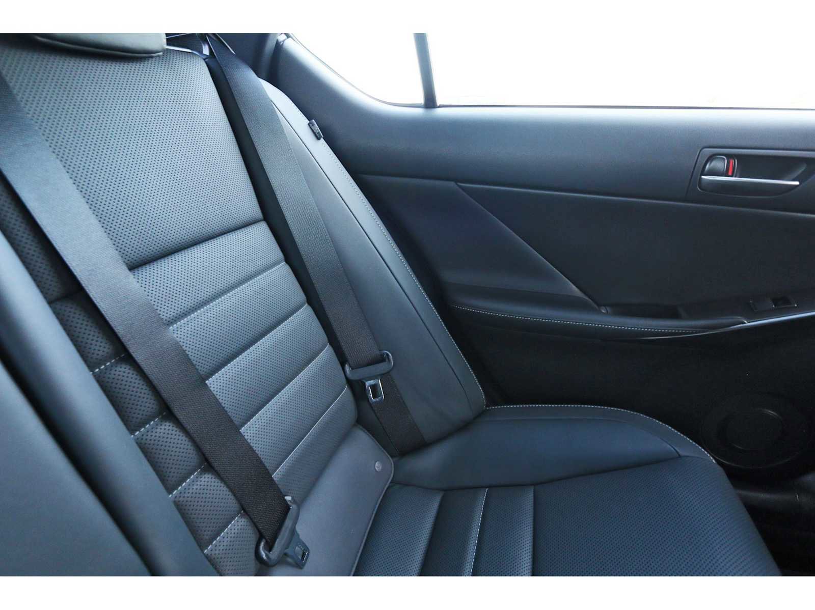 Used 2023 Lexus IS 350 F Sport w/ Navigation Package image 10