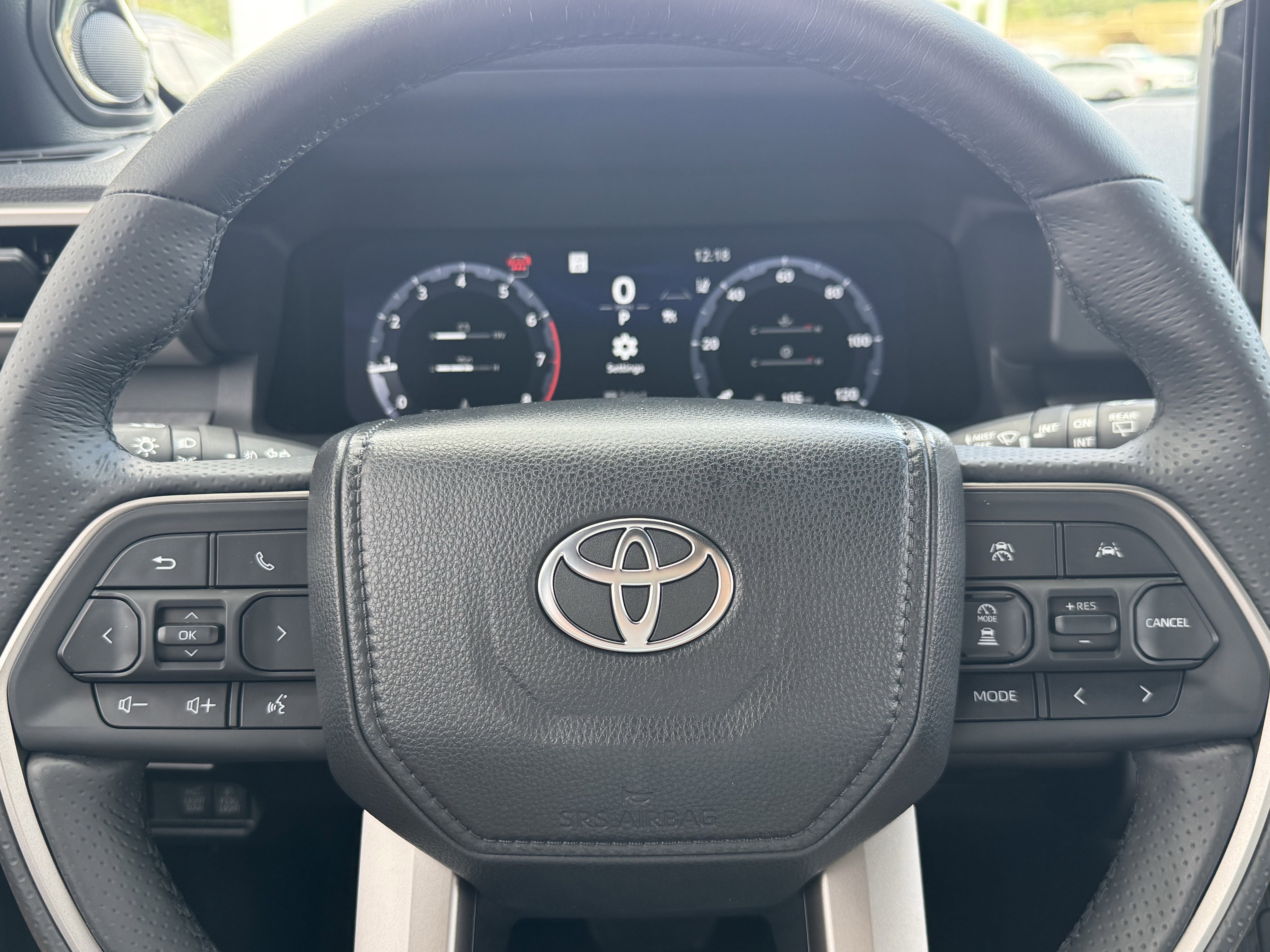 Used 2025 Toyota 4Runner Trailhunter image 15