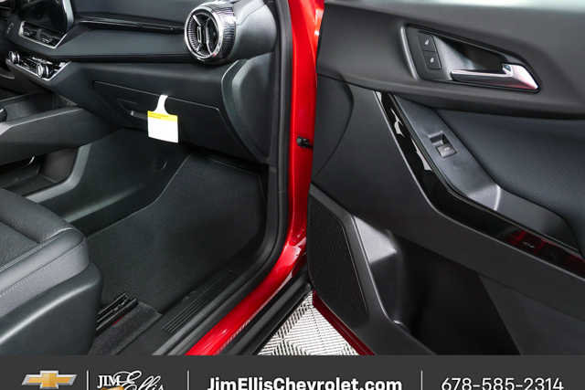 New 2026 Chevrolet Equinox LT w/ Convenience Package II image 23