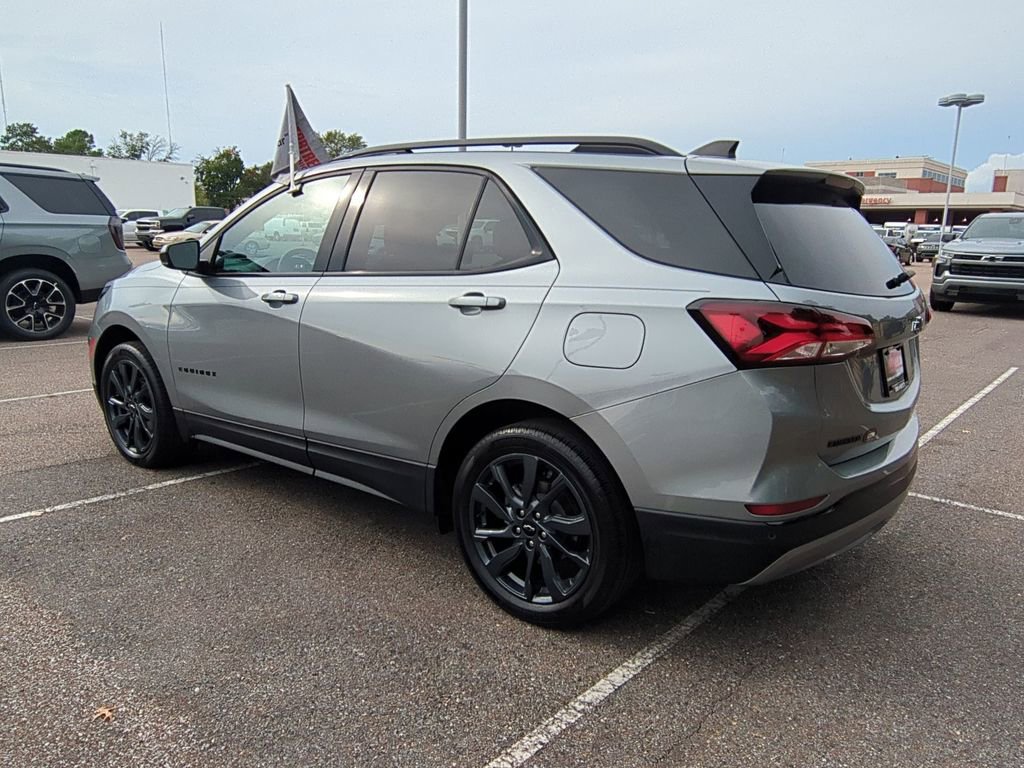Used 2024 Chevrolet Equinox RS image 6