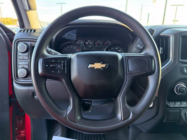 Used 2023 Chevrolet Silverado 1500 Custom AWD/4WD image 16