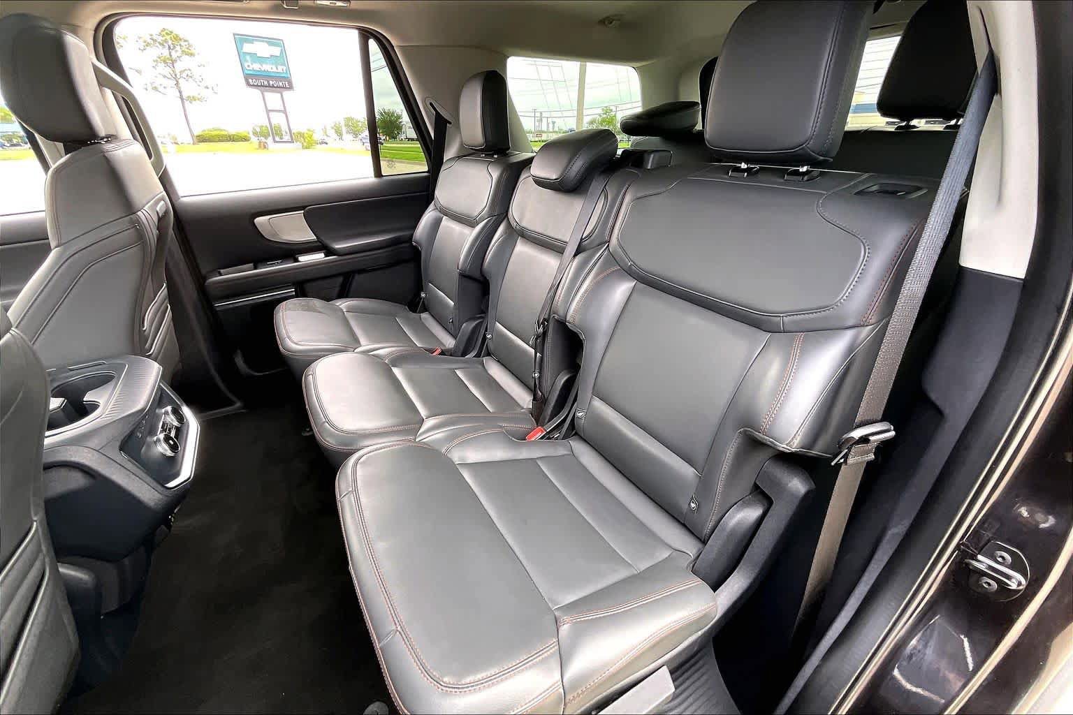 Used 2025 Ford Expedition Active AWD/4WD image 20