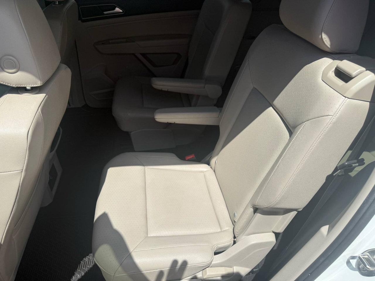 Used 2019 Volkswagen Atlas SE image 16