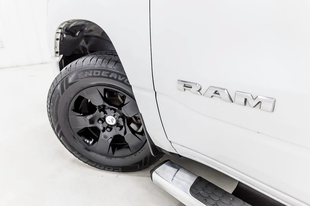 Used 2019 RAM 1500 Big Horn RWD image 11