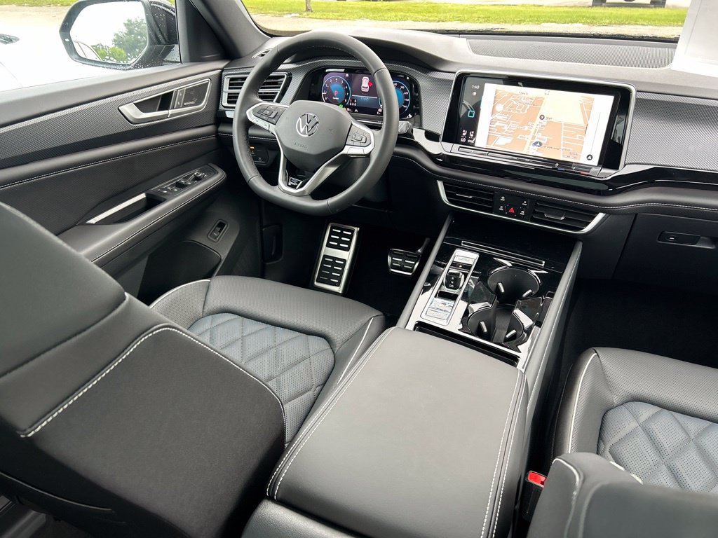New 2026 Volkswagen Atlas Cross Sport SEL Premium R-Line AWD/4WD image 9
