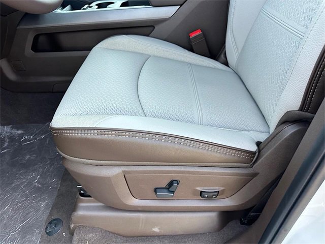 New 2026 RAM 3500 Laramie w/ Max Tow Package image 11