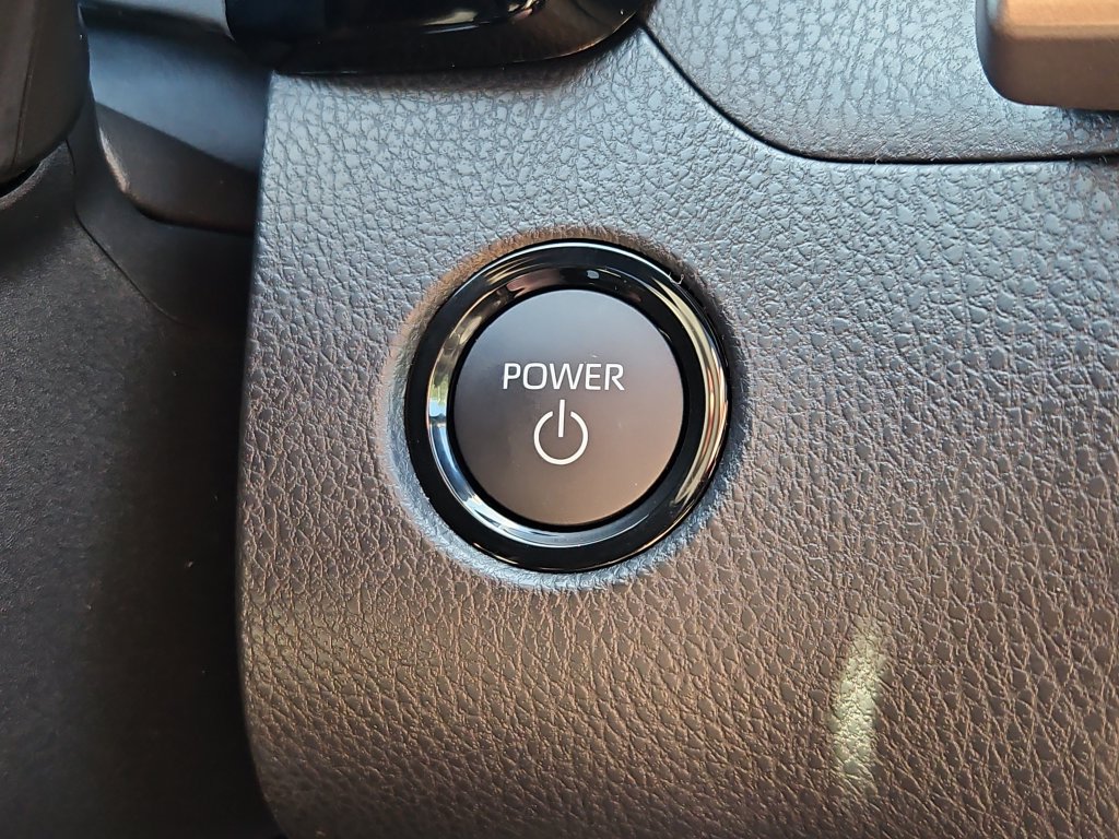 New 2026 Toyota Camry Hybrid AWD/4WD image 14