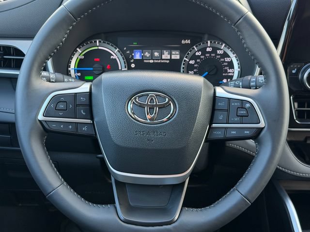 Certified 2026 Toyota Highlander XLE AWD/4WD image 26