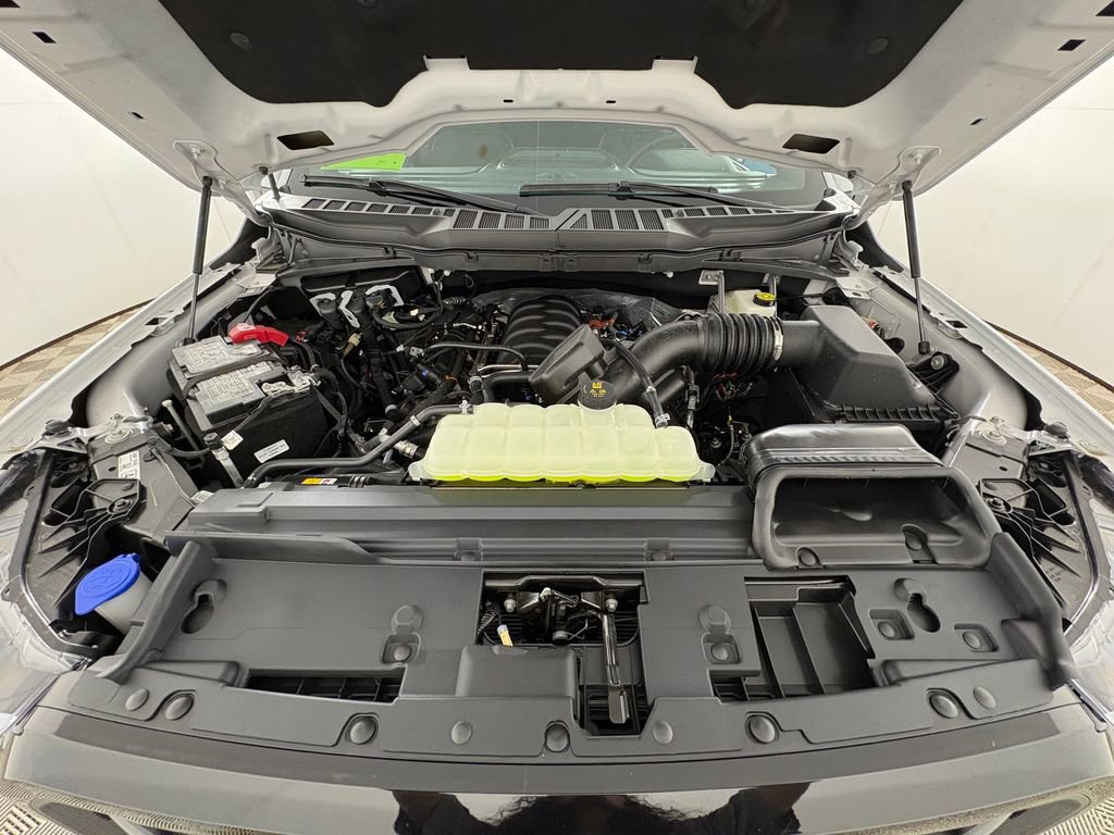 New 2026 Ford F150 Lariat w/ Equipment Group 502A High image 33