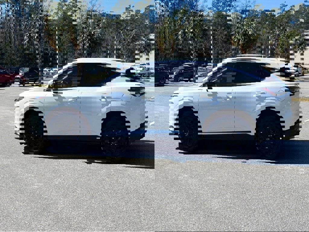 New 2025 Nissan Murano SV image 5