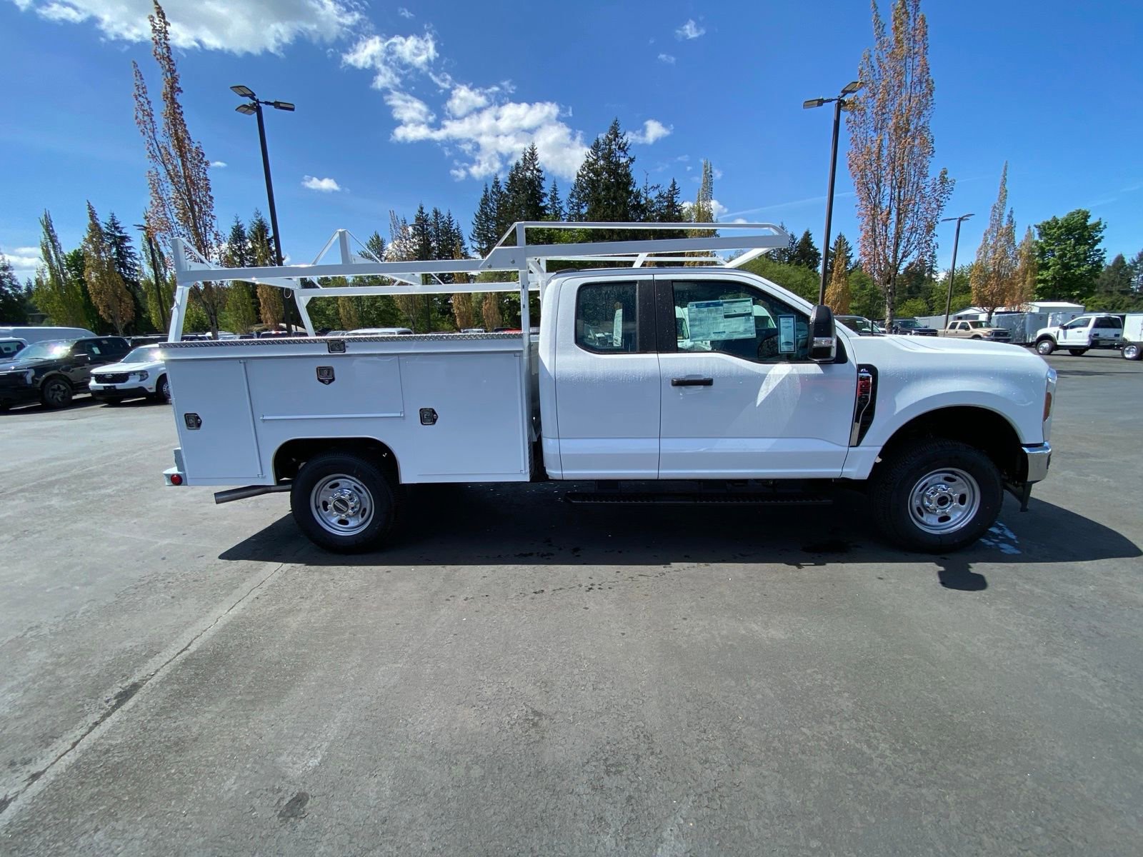 New 2025 Ford F250 XLT w/ Snow Plow Prep Package image 4