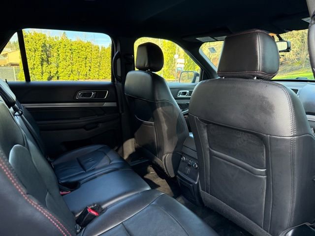 Used 2017 Ford Explorer Sport image 29